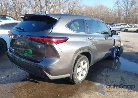 2021 Toyota Highlander Hybrid Le z USA, uszkodzony, nr VIN 5TDBBRCH1MS536712